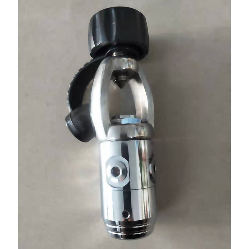 First level submersible pressure reducing valve for scuba cylinder